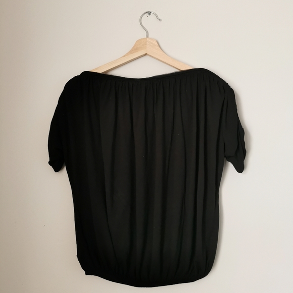 Guess top - Picture 2 of 3